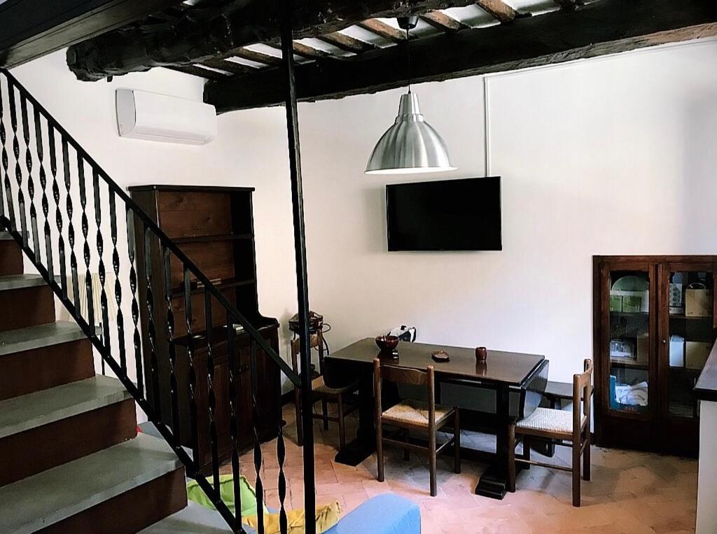 La Torre Di Morro Bed & Breakfast กาเมริโน ภายนอก รูปภาพ